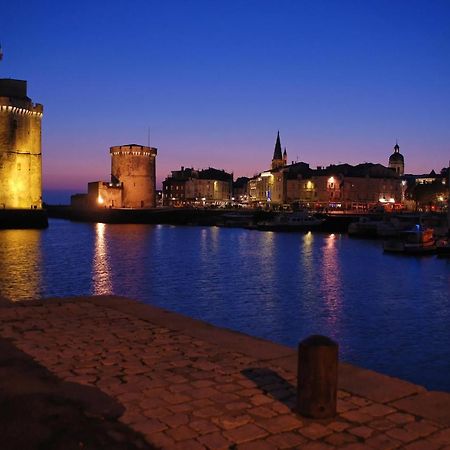 מלון לה רושל Nuit Sur Un Bateau La Rochelle מראה חיצוני תמונה